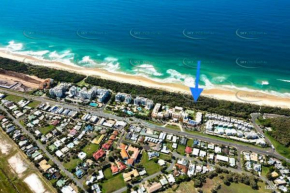 Marcoola Beachfront 3BR -Pool-100m to the Beach.